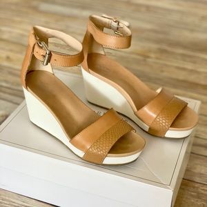 Dr Scholl’s Warner Wedge Sandals Size 6